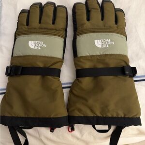 The North Face Olive and Black Gloves men’s medium